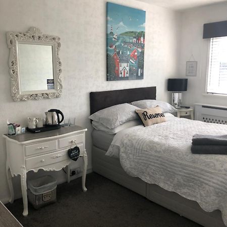 רוצ'פורד Southend Airport Bed & Breakfast מראה חיצוני תמונה