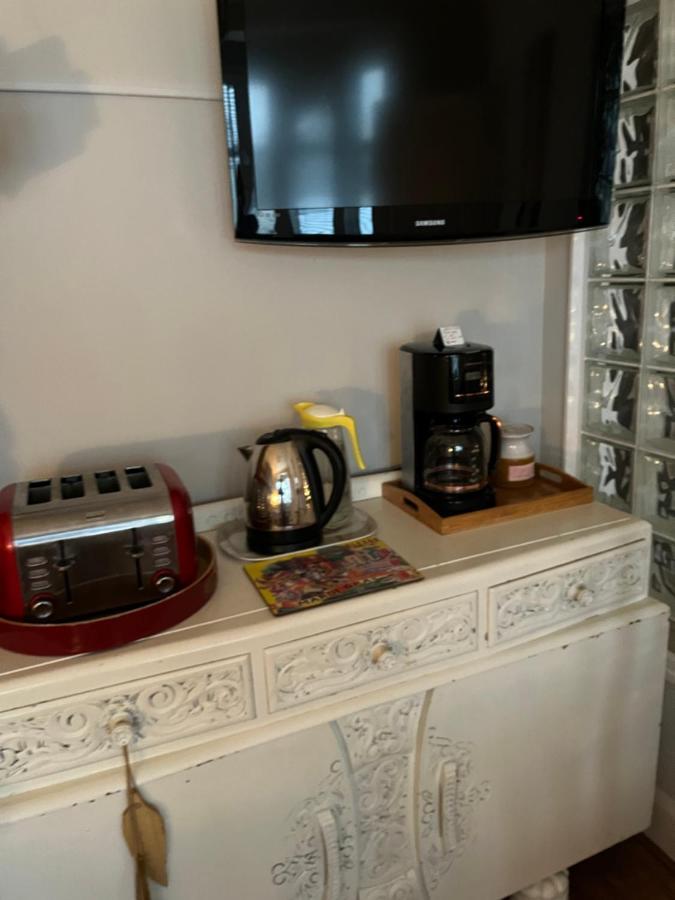 רוצ'פורד Southend Airport Bed & Breakfast מראה חיצוני תמונה
