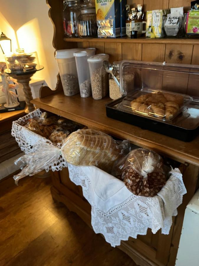 רוצ'פורד Southend Airport Bed & Breakfast מראה חיצוני תמונה