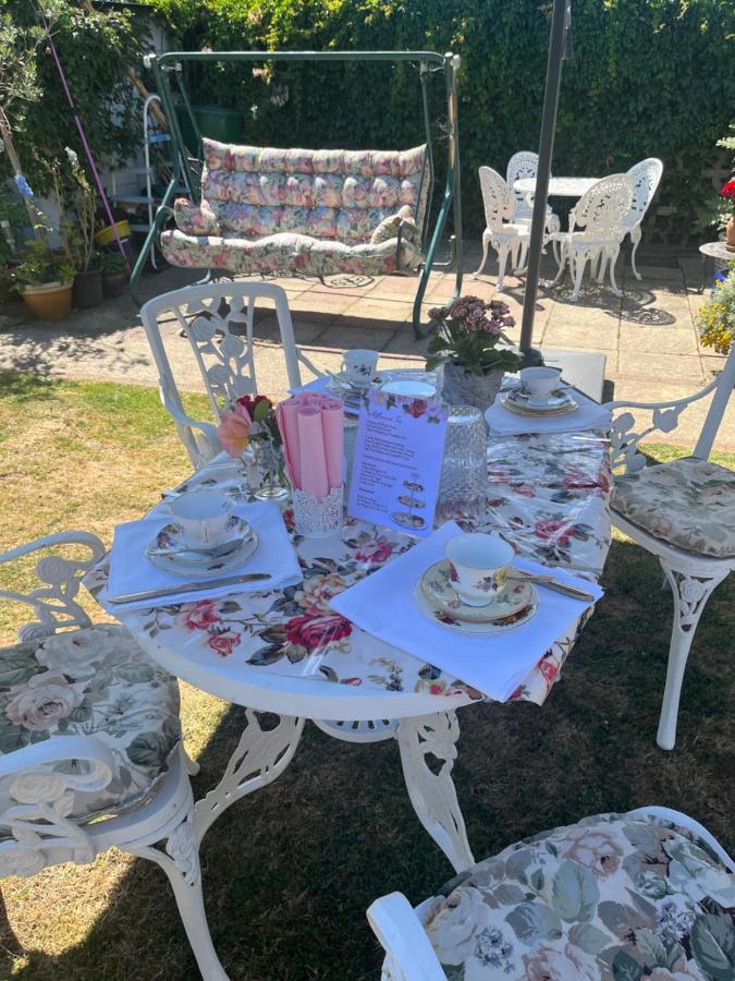 רוצ'פורד Southend Airport Bed & Breakfast מראה חיצוני תמונה