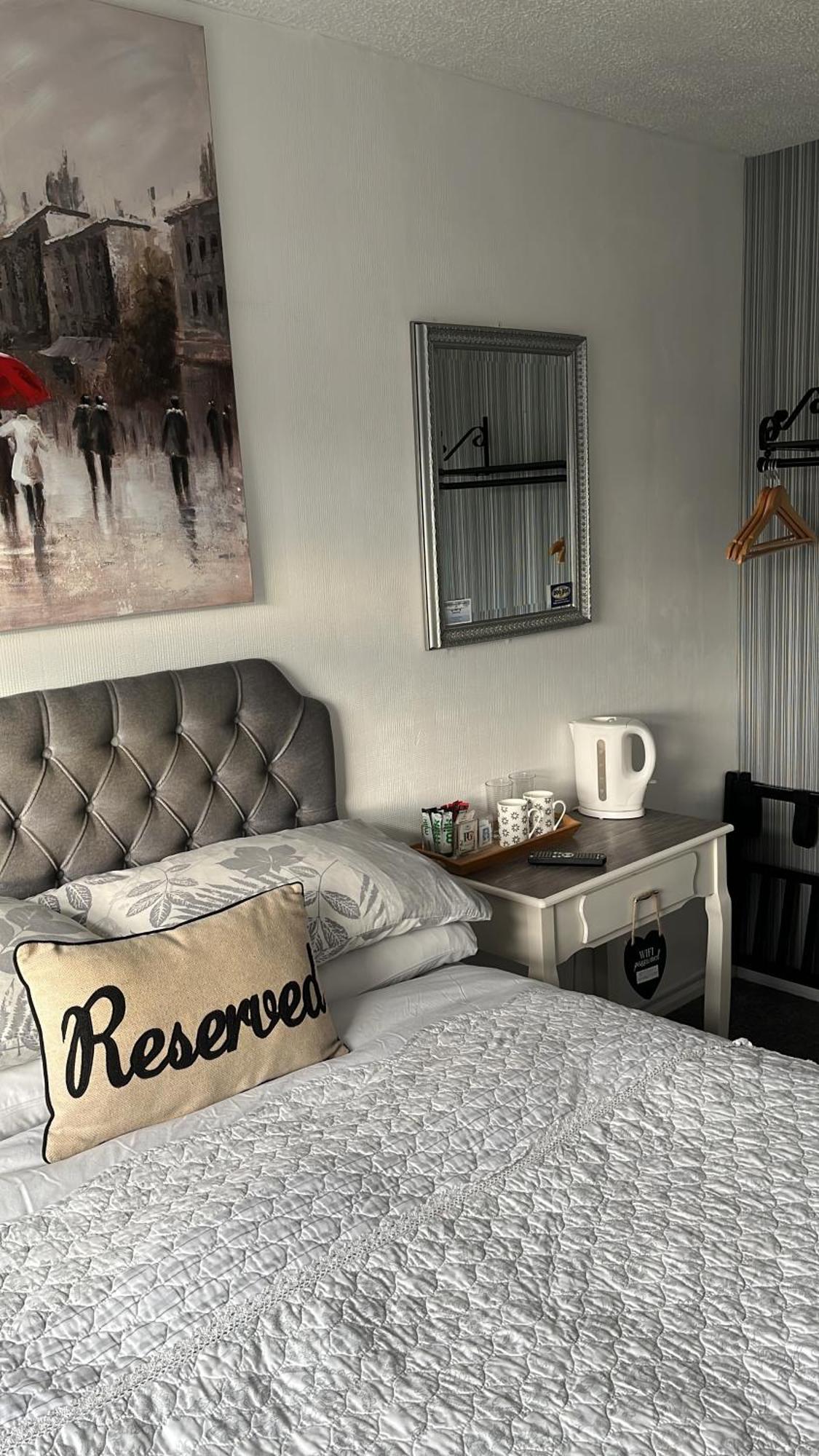 רוצ'פורד Southend Airport Bed & Breakfast מראה חיצוני תמונה