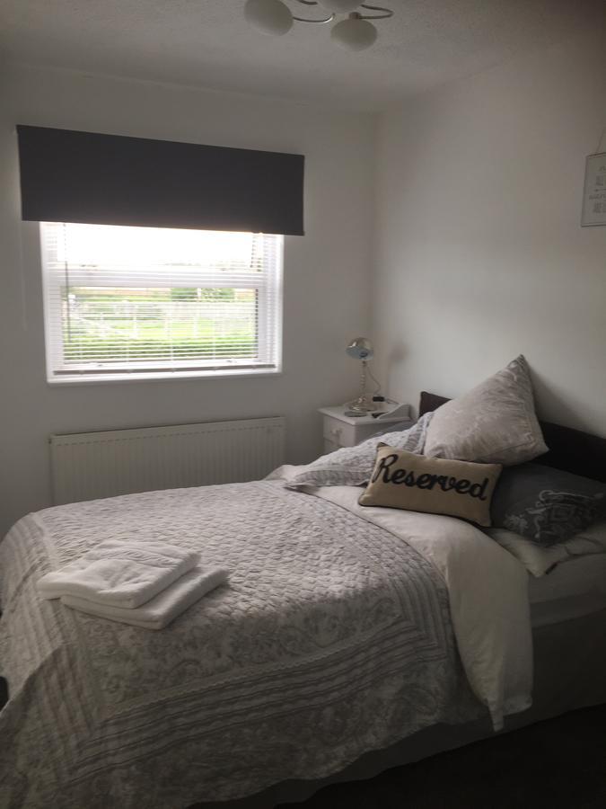 רוצ'פורד Southend Airport Bed & Breakfast מראה חיצוני תמונה