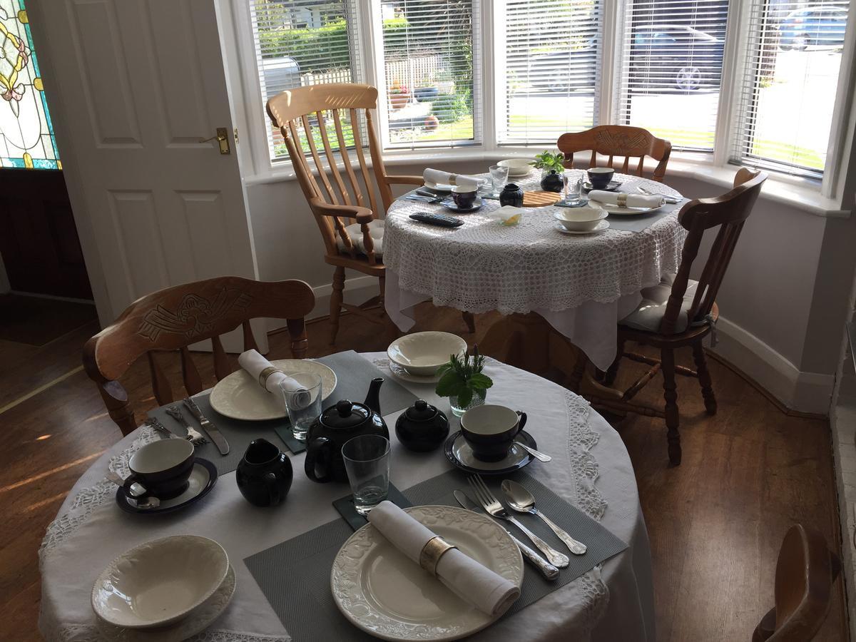 רוצ'פורד Southend Airport Bed & Breakfast מראה חיצוני תמונה