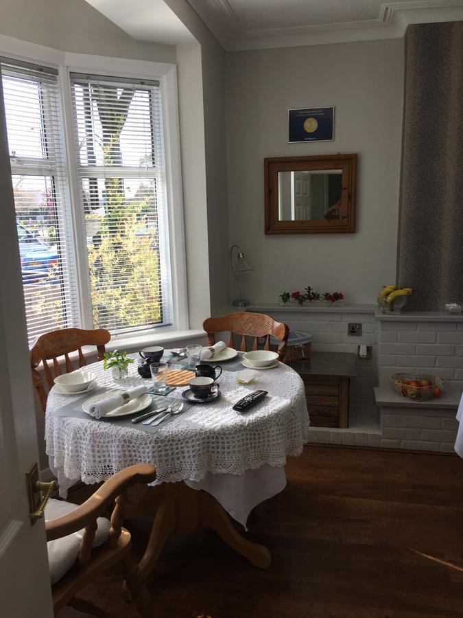 רוצ'פורד Southend Airport Bed & Breakfast מראה חיצוני תמונה